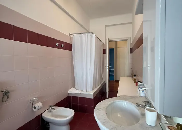 St Peter With Private Parking By Dama Guest house Rome